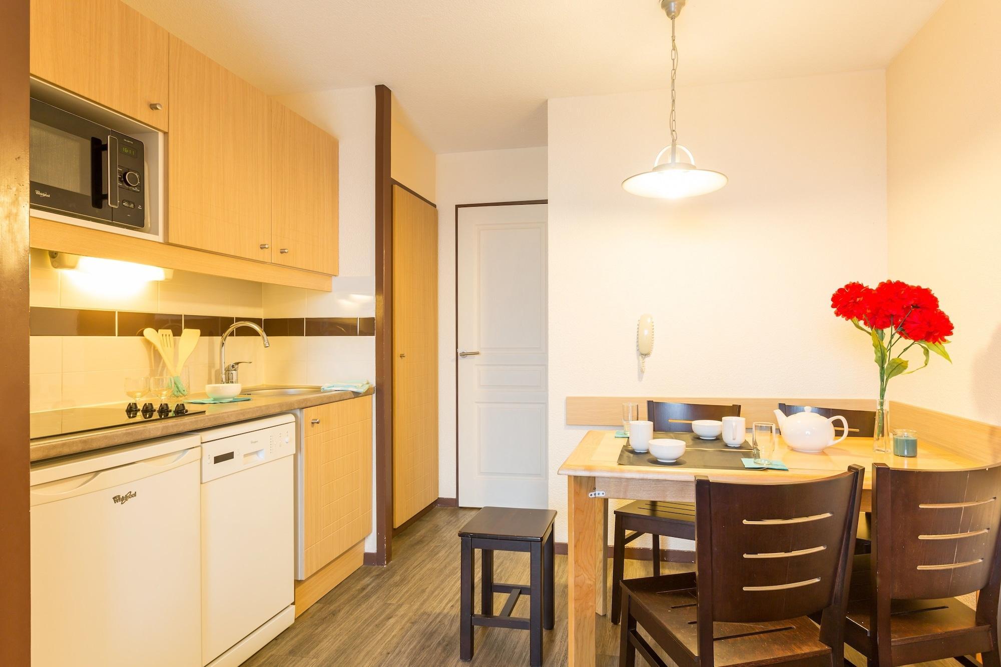 Sowell Residences Le Port Trouville-sur-Mer Kültér fotó