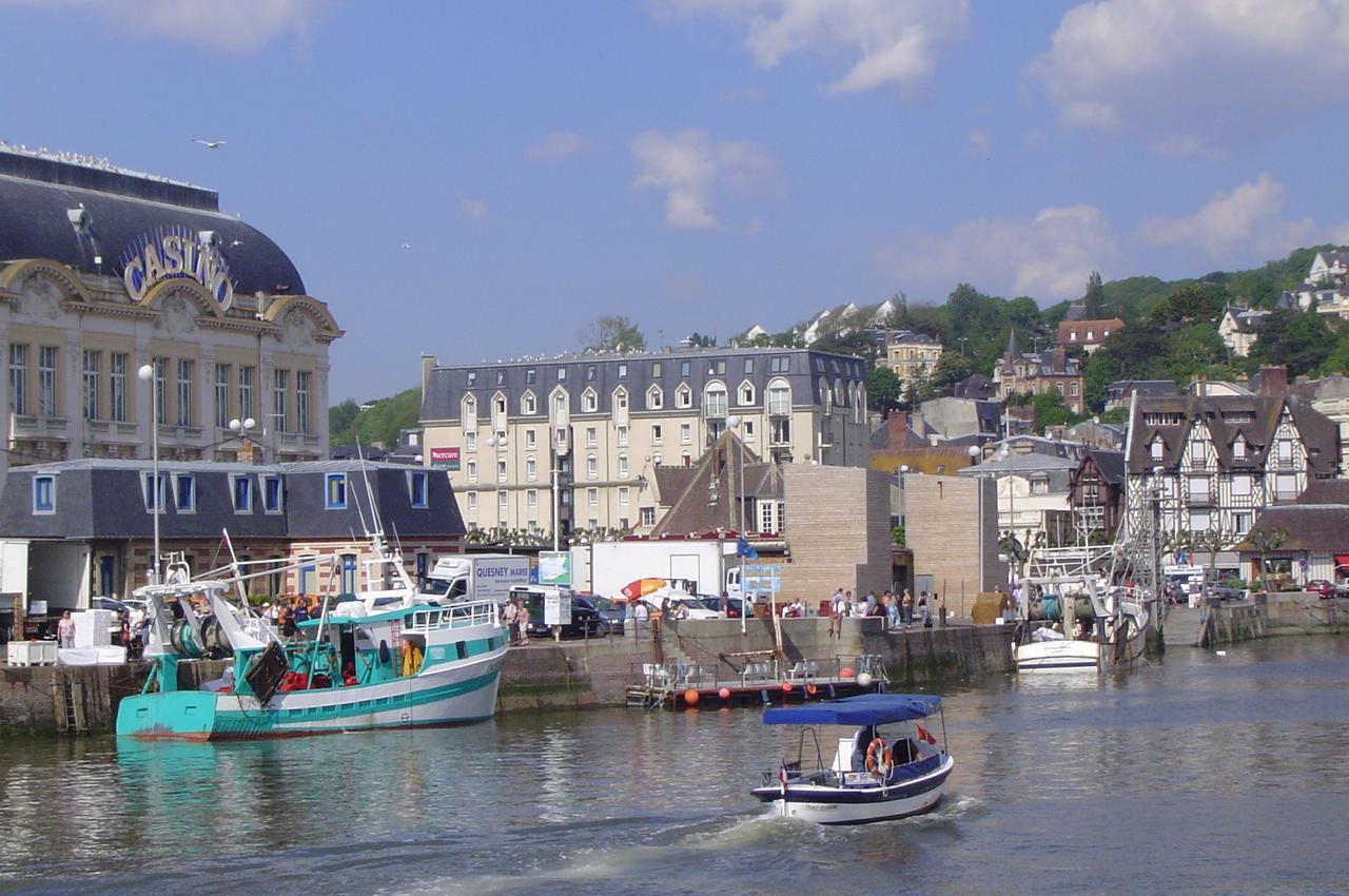 Sowell Residences Le Port Trouville-sur-Mer Kültér fotó